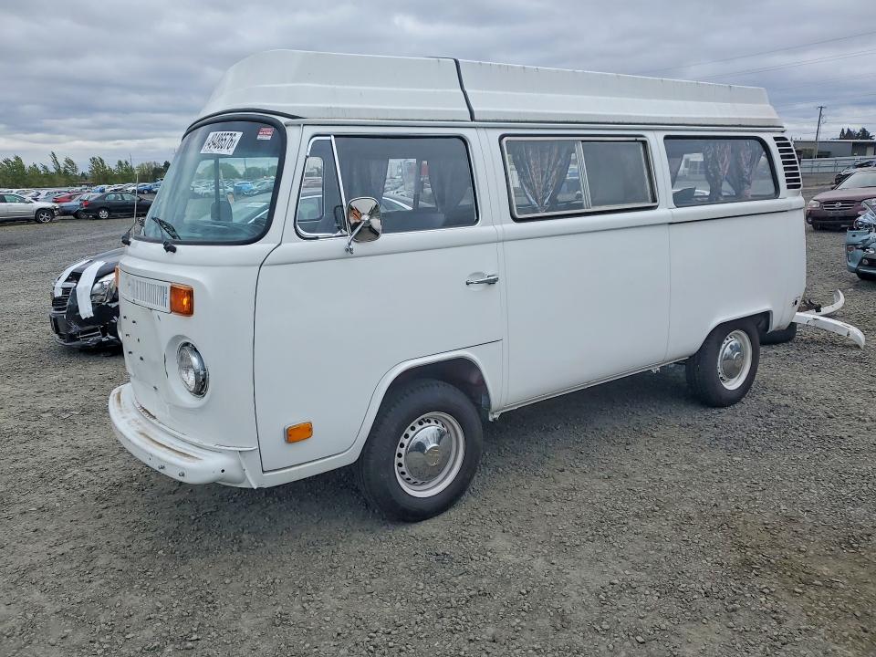 49486576 :رقم المزاد ، 2332105220 vin ، 1973 Volkswagen Transporter مزاد بيع