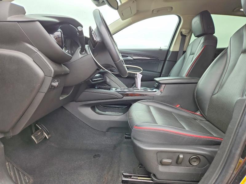 2022 Buick Envision მანქანა იყიდება აუქციონზე, vin: LRBFZNR43ND031972, აუქციონის ნომერი: 48353716