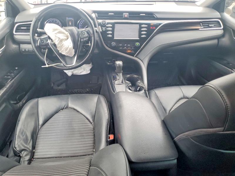 48535436 :رقم المزاد ، 4T1B11HK5JU124871 vin ، 2018 Toyota Camry مزاد بيع