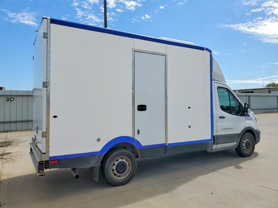 Продажа на аукционе авто 2022 Ford Transit, vin: 1FDBW5Z80NKA01640, номер лота: 46996206