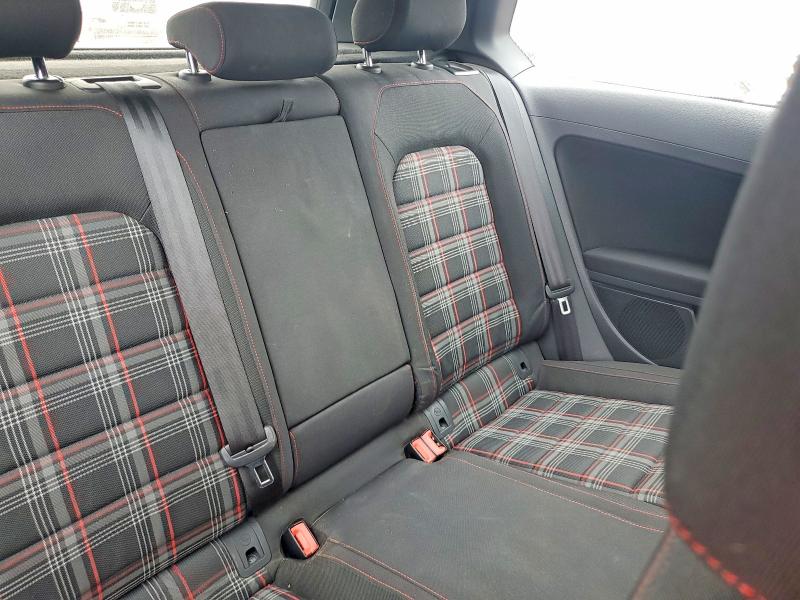 Продажа на аукционе авто 2016 Volkswagen Gti, vin: 3VWYT7AU9GM035631, номер лота: 50614396