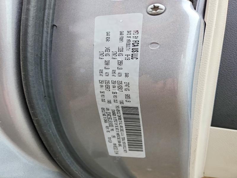 Продажа на аукционе авто 2020 Chrysler Pacifica, vin: 2C4RC1BG1LR101833, номер лота: 51181216