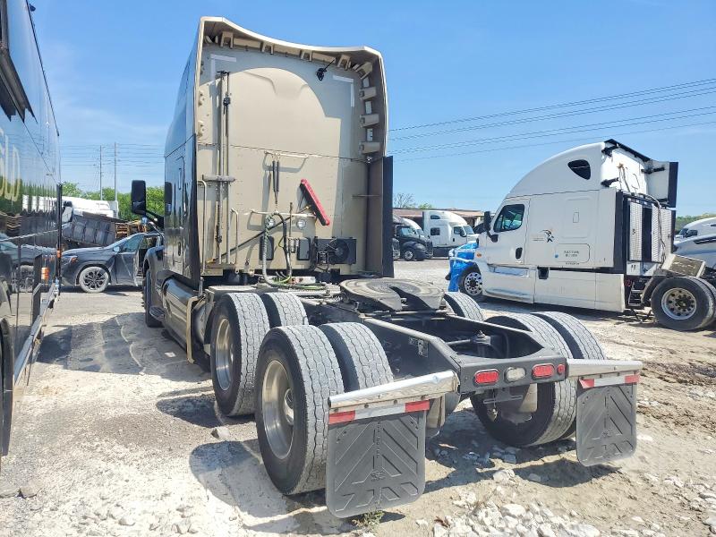 Продаж на аукціоні авто 2020 Peterbilt 579, vin: 1XPBDP9XXLD704420, номер лоту: 49620366