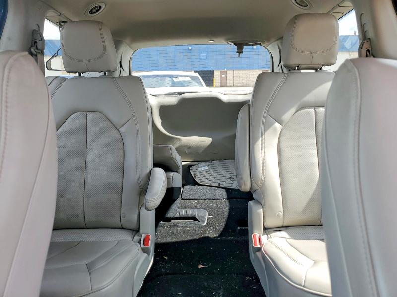 48333236 :رقم المزاد ، 2C4RC1DG4MR551376 vin ، 2021 Chrysler Voyager مزاد بيع