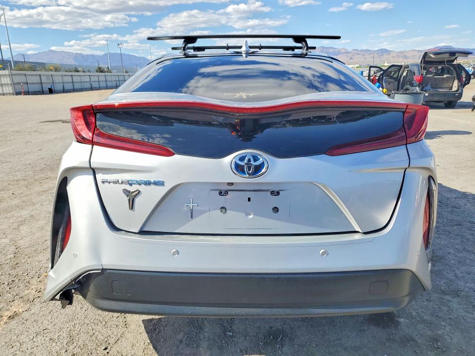 2017 Toyota Prius Prime მანქანა იყიდება აუქციონზე, vin: JTDKARFP7H3009481, აუქციონის ნომერი: 51333926