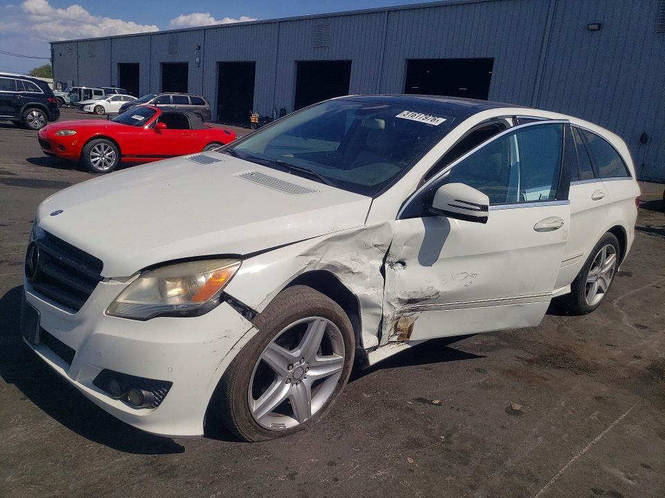 51617976 :رقم المزاد ، 4JGCB6FEXBA130230 vin ، 2011 Mercedes-benz R مزاد بيع