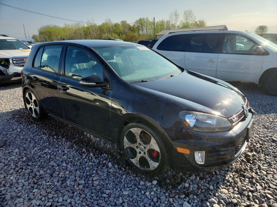 49565056 :رقم المزاد ، WVWHV7AJ7BW200782 vin ، 2011 Volkswagen Gti مزاد بيع