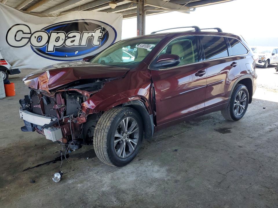 Auction sale of the 2014 Toyota Highlander, vin: 5TDBKRFH4ES065880, lot number: 51381086