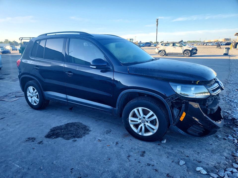 Aukcja sprzedaży 2017 Volkswagen Tiguan, vin: WVGAV7AX3HK040997, numer aukcji: 50580486