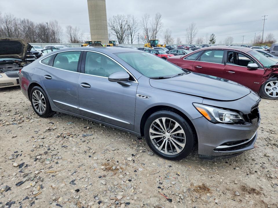 48361076 :رقم المزاد ، 1G4ZP5SS9JU142836 vin ، 2018 Buick Lacrosse مزاد بيع