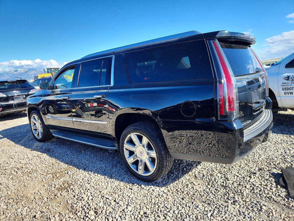 2015 Cadillac Escalade მანქანა იყიდება აუქციონზე, vin: 1GYS4JKJ4FR267021, აუქციონის ნომერი: 49860306