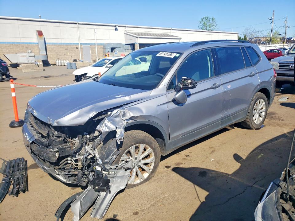 50741666 :رقم المزاد ، 3VV0B7AX0LM148313 vin ، 2020 Volkswagen Tiguan مزاد بيع
