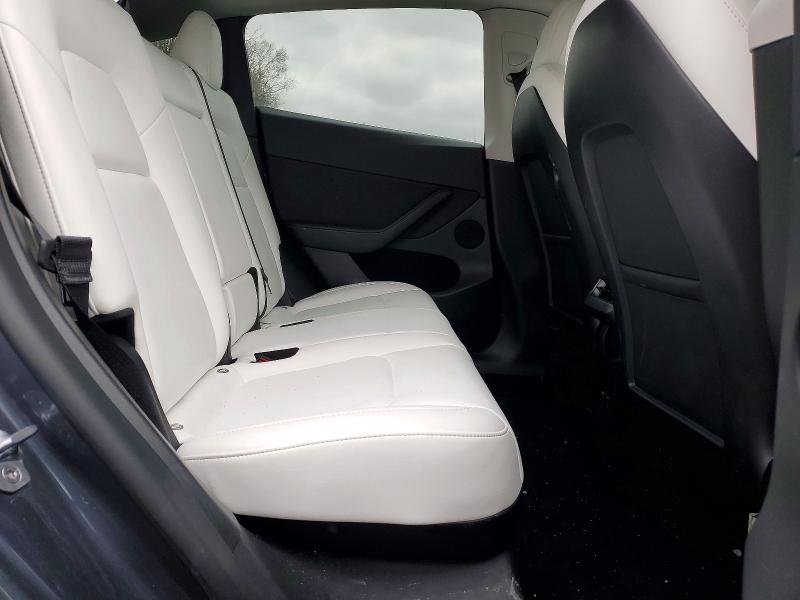 Продажа на аукционе авто 2022 Tesla Model Y, vin: 7SAYGDEE7NF516992, номер лота: 46992746