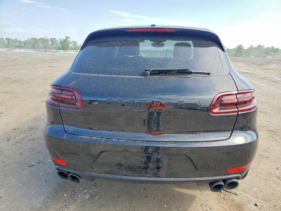 50962696 :رقم المزاد ، WP1AG2A50JLB61534 vin ، 2018 Porsche Macan مزاد بيع