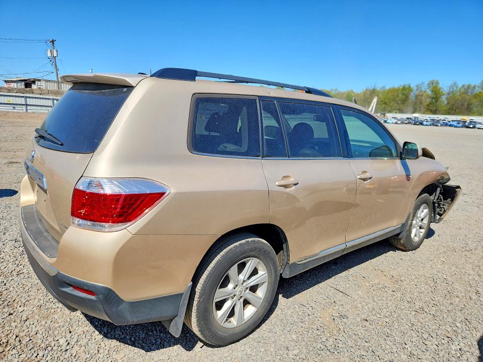 Продаж на аукціоні авто 2012 Toyota Highlander, vin: 5TDBK3EH8CS147591, номер лоту: 50642746