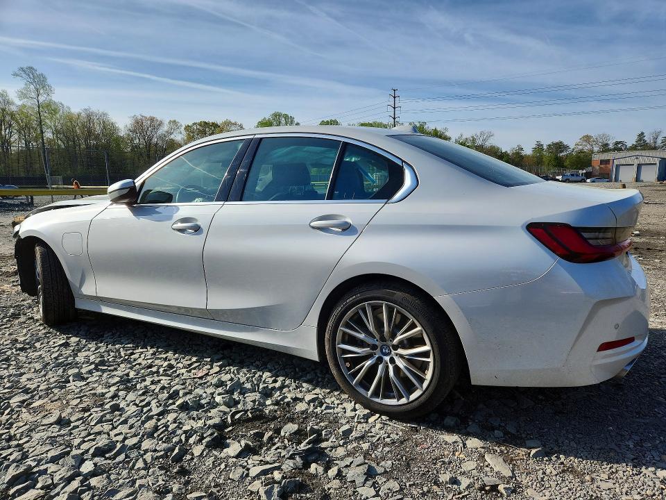 Продаж на аукціоні авто 2024 Bmw 330e, vin: 3MW39FF04R8E66737, номер лоту: 48922696