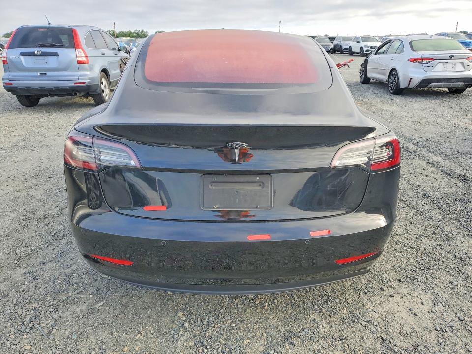 47753656 :رقم المزاد ، 5YJ3E1EA5KF306248 vin ، 2019 Tesla Model 3 مزاد بيع