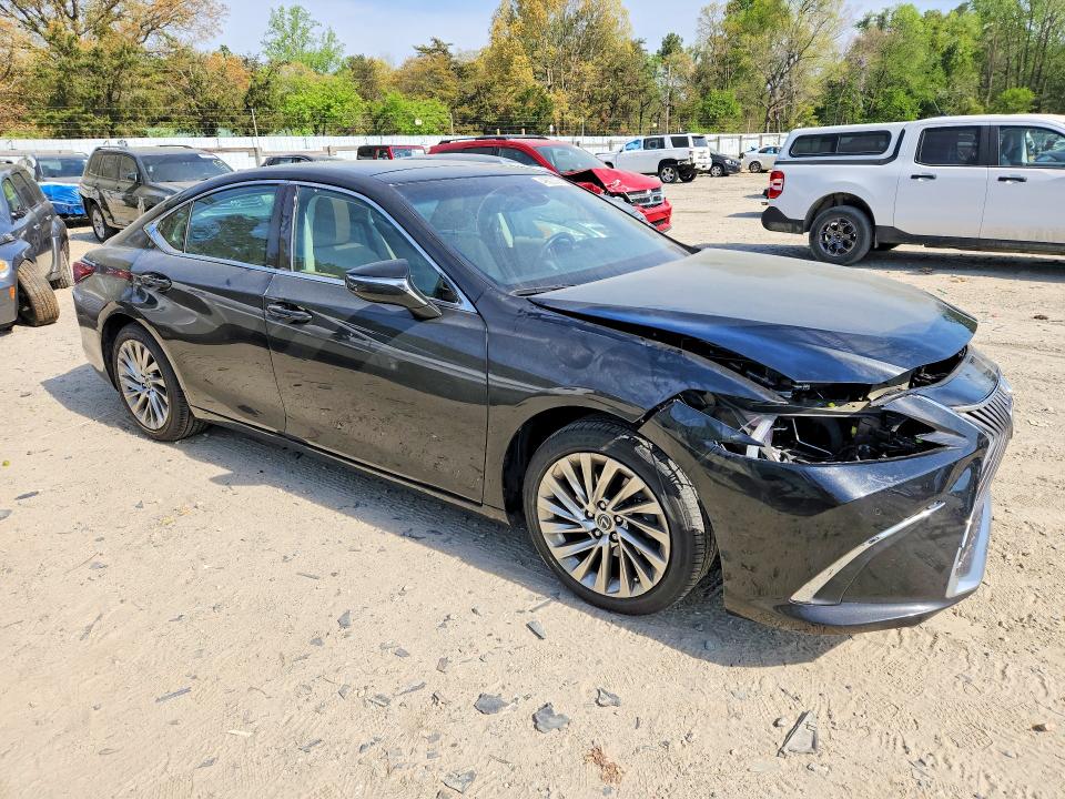 Продажа на аукционе авто 2019 Lexus Es, vin: 58ABZ1B16KU036866, номер лота: 49822326