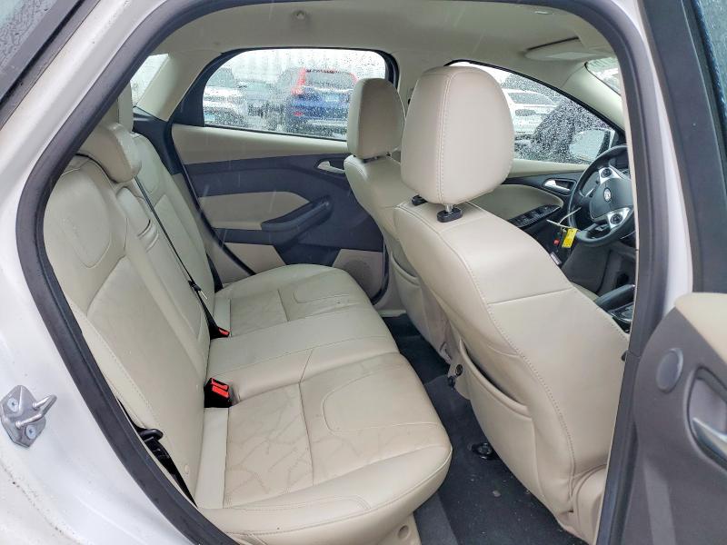 2014 Ford Focus მანქანა იყიდება აუქციონზე, vin: 1FADP3R49EL274121, აუქციონის ნომერი: 51825416