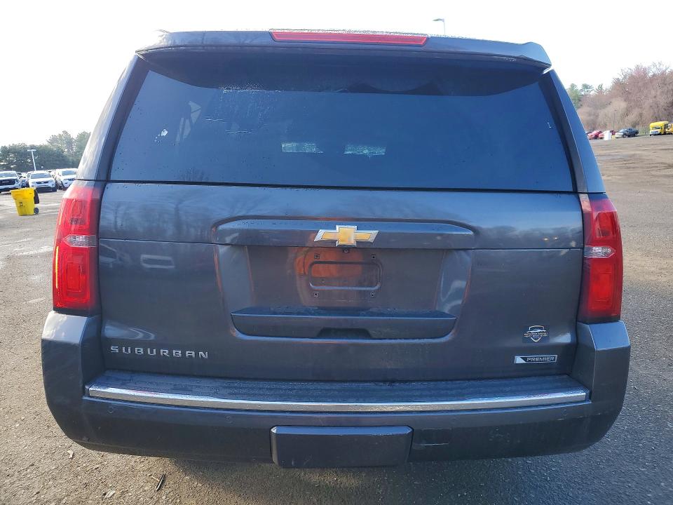 49045966 :رقم المزاد ، 1GNSKJKC3HR293990 vin ، 2017 Chevrolet Suburban مزاد بيع