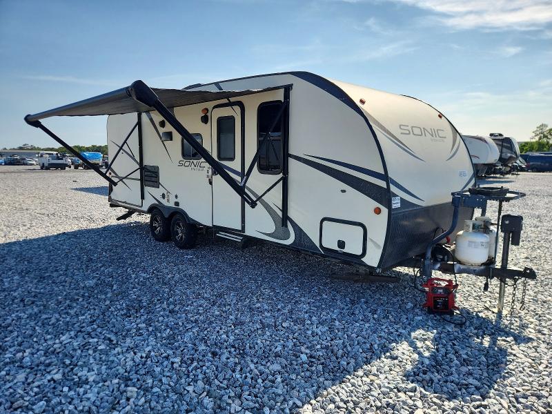 49974526 :رقم المزاد ، 4EZT22220K4064678 vin ، 2019 Kz-rv Sonic مزاد بيع