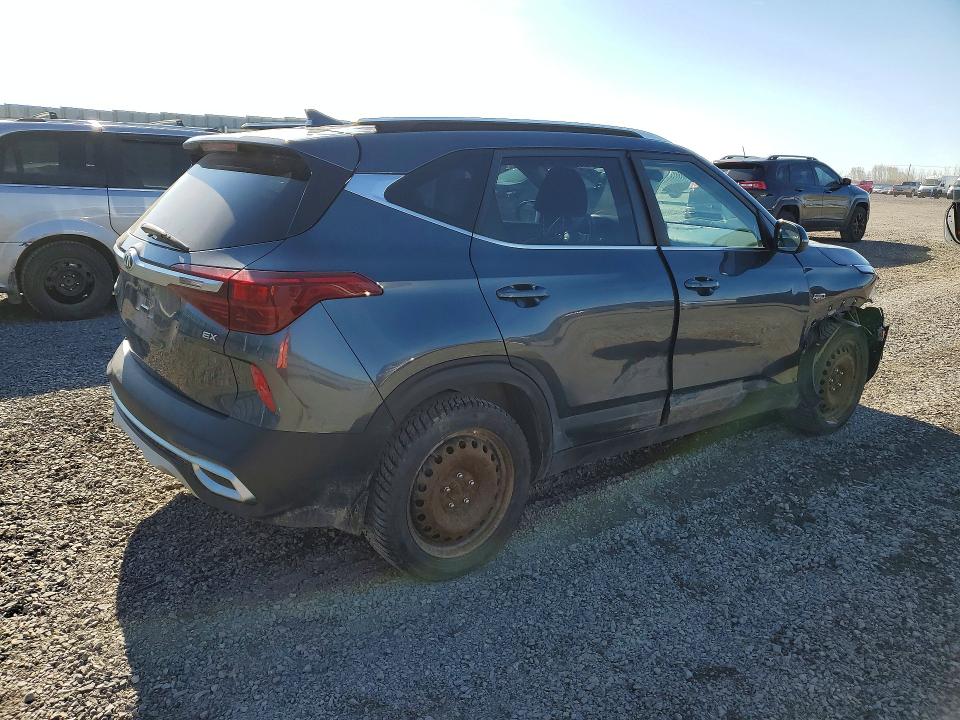 49907476 :رقم المزاد ، KNDEUCAA7M7060681 vin ، 2021 Kia Seltos مزاد بيع