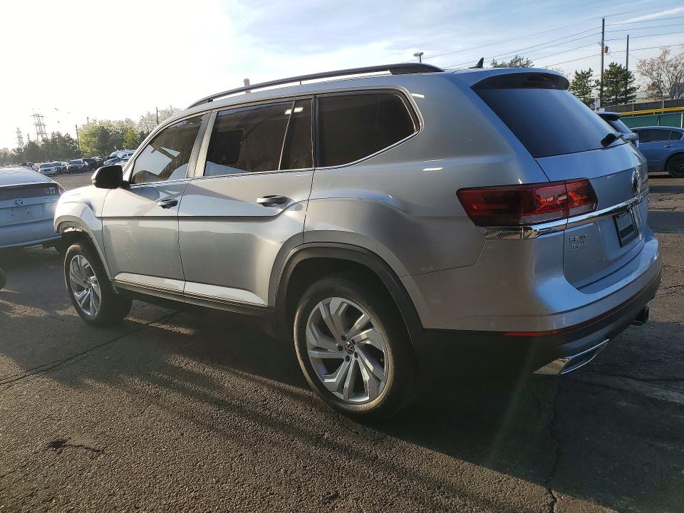 48773016 :رقم المزاد ، 1V2HR2CA0NC551641 vin ، 2022 Volkswagen Atlas مزاد بيع