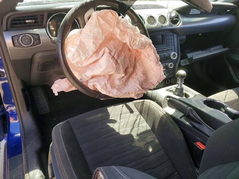 2015 Ford Mustang მანქანა იყიდება აუქციონზე, vin: 1FA6P8CF2F5433695, აუქციონის ნომერი: 50964526