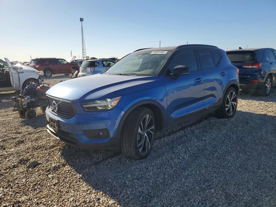 50564466 :رقم المزاد ، YV4162UM9M2492854 vin ، 2021 Volvo Xc40 مزاد بيع