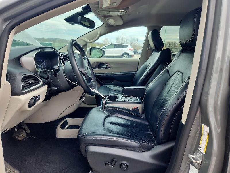 49756286 :رقم المزاد ، 2C4RC1BG2NR190427 vin ، 2022 Chrysler Pacifica مزاد بيع