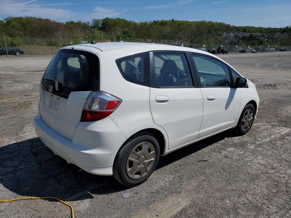 Продажа на аукционе авто 2013 Honda Fit, vin: JHMGE8G38DC031837, номер лота: 50794056