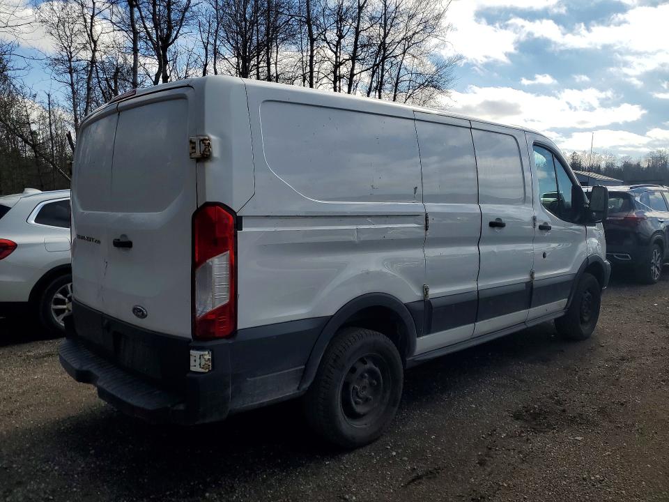 49612566 :رقم المزاد ، 1FTYR1ZM7JKA59931 vin ، 2018 Ford Transit 250 Wb 130 C مزاد بيع
