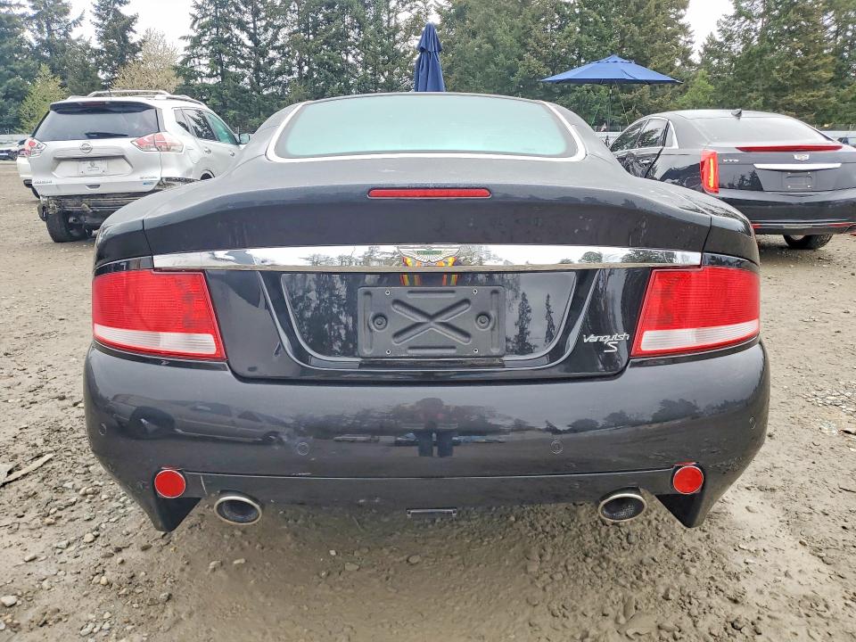 50979726 :رقم المزاد ، SCFAC24315B501780 vin ، 2005 Aston Martin Vanquish مزاد بيع
