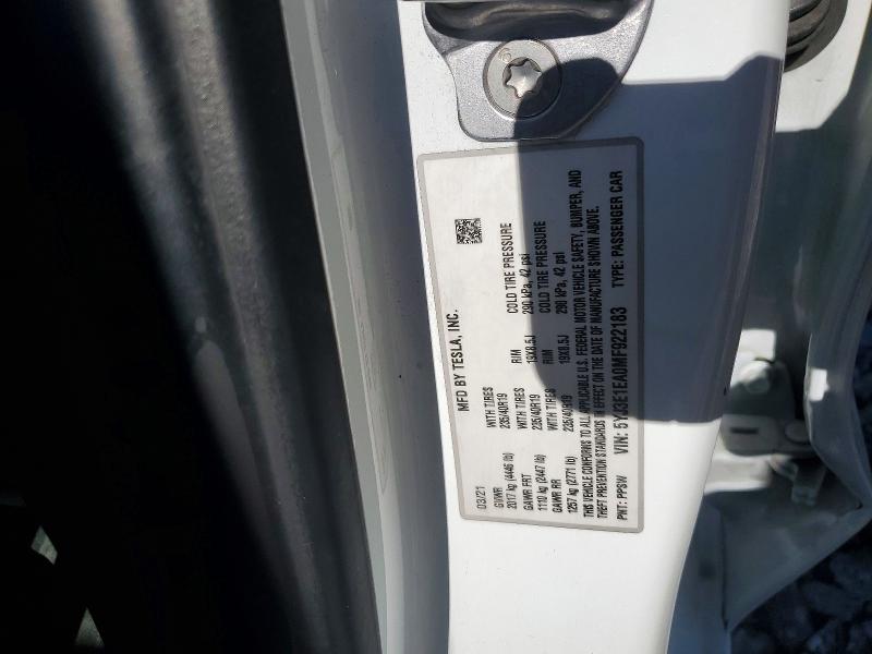 Продажа на аукционе авто 2021 Tesla Model 3, vin: 5YJ3E1EA0MF922183, номер лота: 49829656