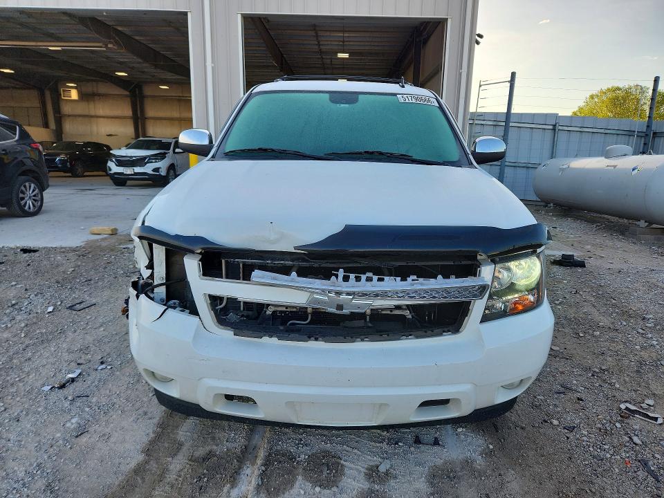 Продажа на аукционе авто 2011 Chevrolet Tahoe, vin: 1GNSCBE0XBR384086, номер лота: 51790666