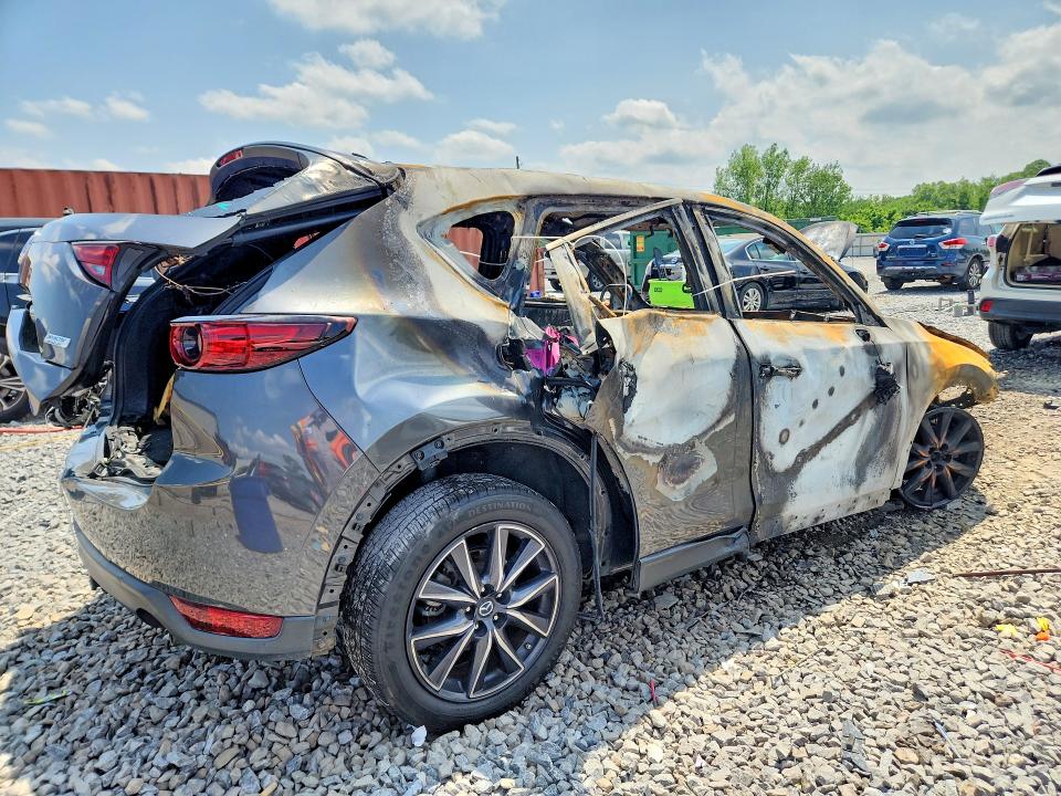 51196976 :رقم المزاد ، JM3KFBDL4H0201832 vin ، 2017 Mazda Cx-5 مزاد بيع