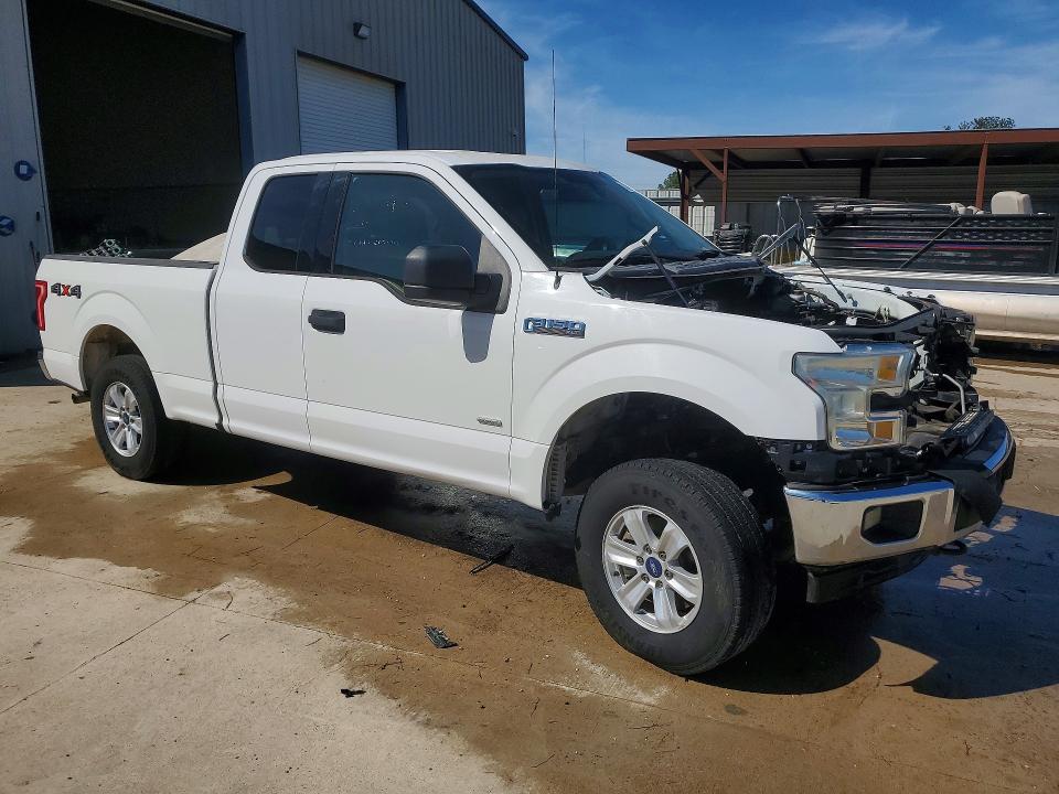 54141466 :رقم المزاد ، 1FTFX1EG3HFA60929 vin ، 2017 Ford F150 مزاد بيع