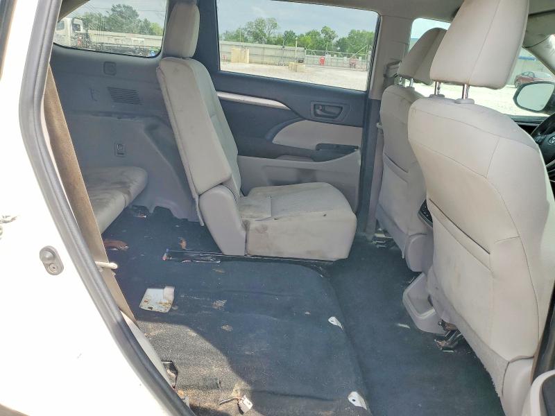 Продажа на аукционе авто 2019 Toyota Highlander, vin: 5TDZARFH4KS045657, номер лота: 49963076