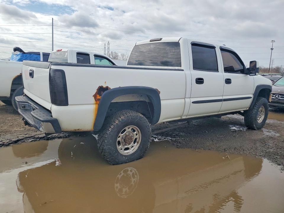 49805936 :رقم المزاد ، 1GTHK23D27F190611 vin ، 2007 Gmc Sierra مزاد بيع