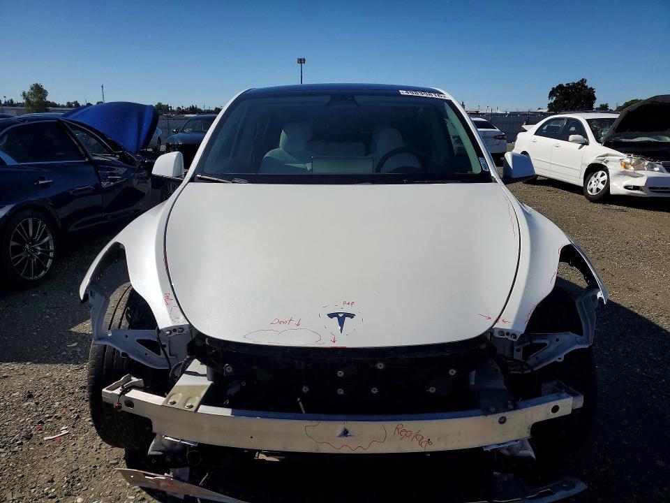 Продаж на аукціоні авто 2022 Tesla Model Y, vin: 7SAYGDEE0NF523105, номер лоту: 49839816