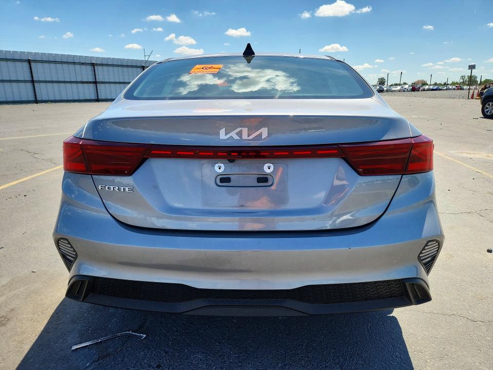 49944346 :رقم المزاد ، 3KPF24AD0RE744506 vin ، 2024 Kia Forte مزاد بيع