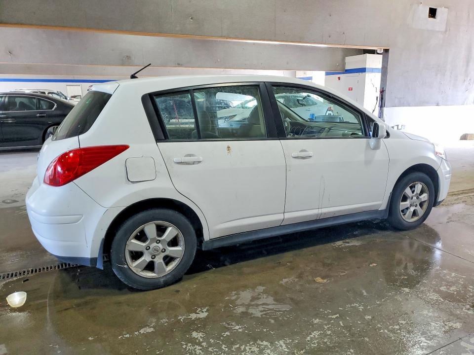 49997786 :رقم المزاد ، 3N1BC13E39L473035 vin ، 2009 Nissan Versa مزاد بيع