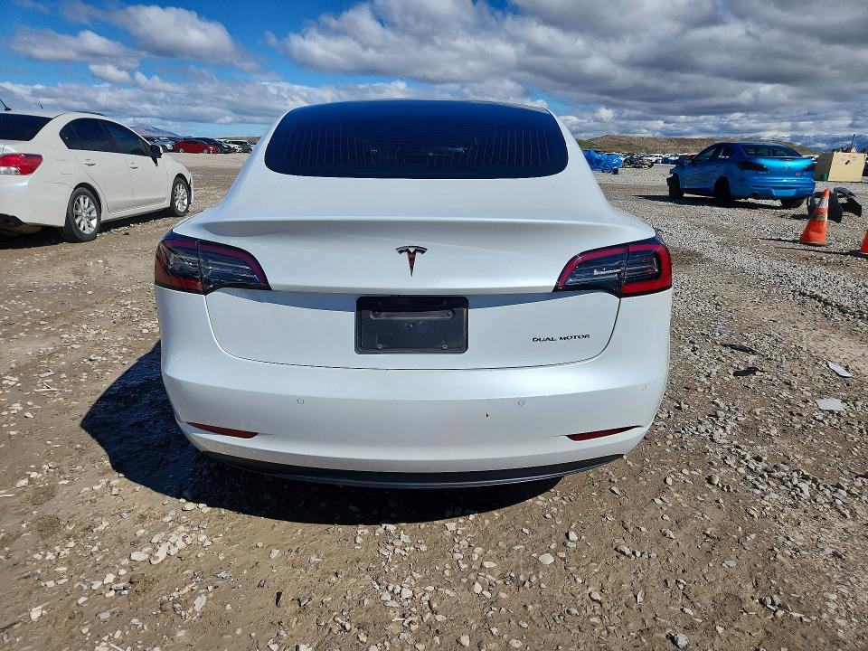 Продажа на аукционе авто 2019 Tesla Model 3, vin: 5YJ3E1EB1KF511168, номер лота: 48076346