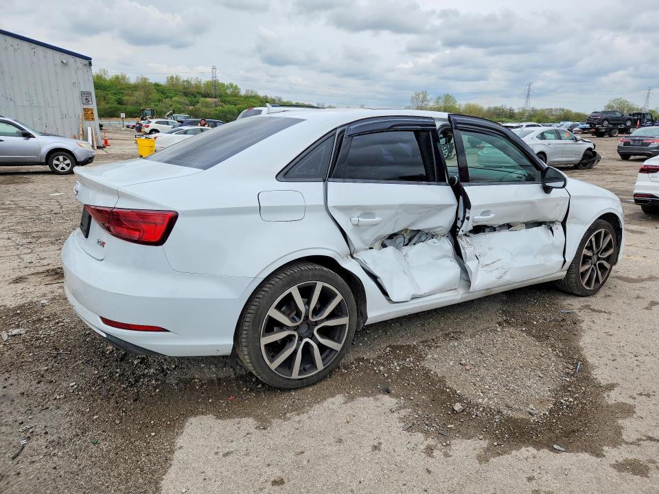 Продаж на аукціоні авто 2017 Audi A3, vin: WAUAUGFF7H1078033, номер лоту: 50771236