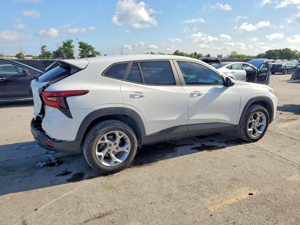 Продажа на аукционе авто 2025 Chevrolet Trax, vin: KL77LFEPXSC106744, номер лота: 49963676