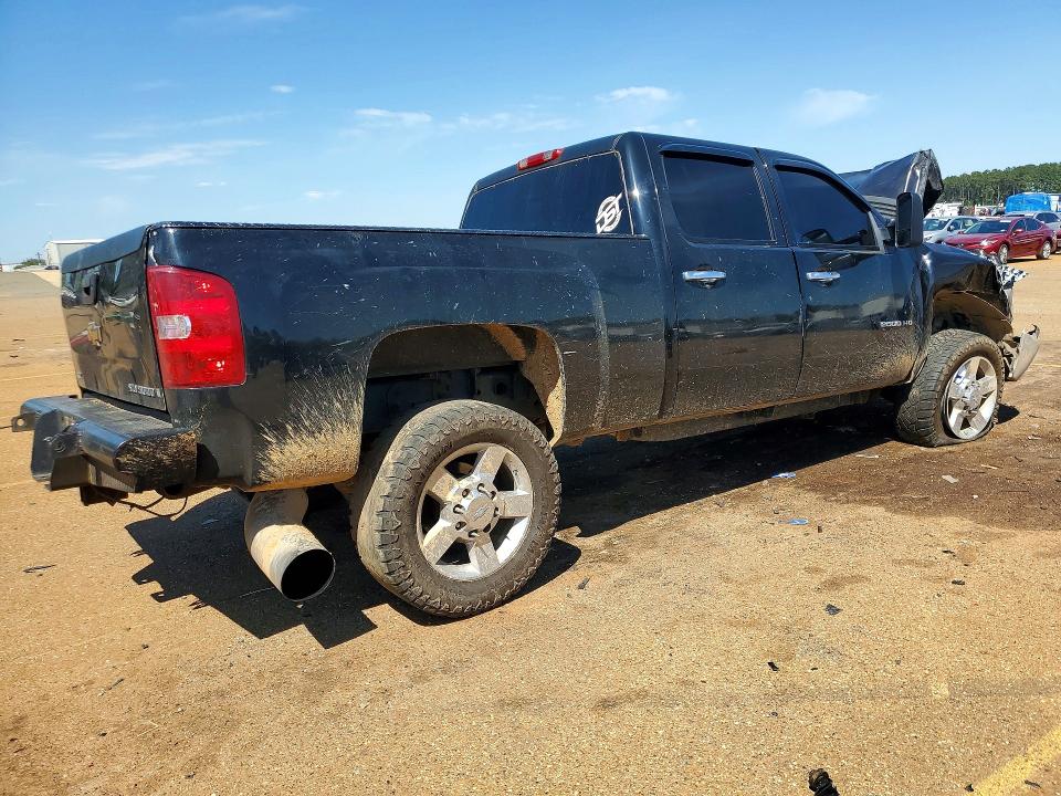 48701686 :رقم المزاد ، 1GCHK23617F521244 vin ، 2007 Chevrolet Silverado مزاد بيع