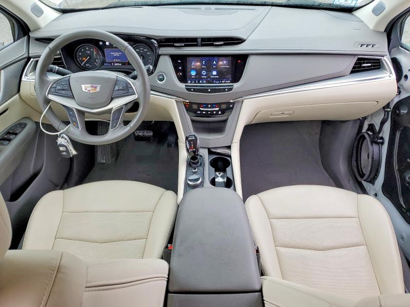 48390466 :رقم المزاد ، 1GYKNDR49MZ224175 vin ، 2021 Cadillac Xt5 مزاد بيع