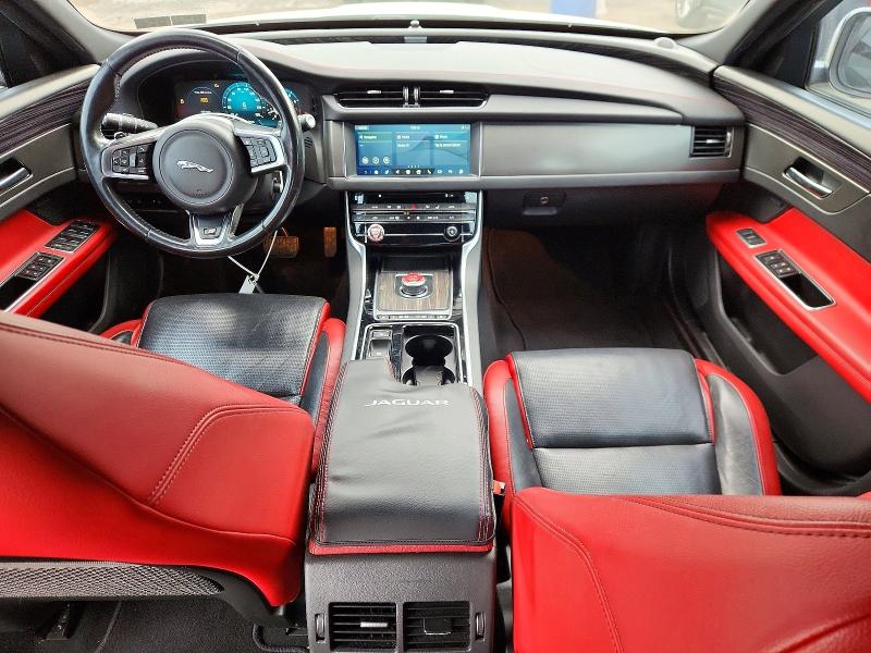 51093056 :رقم المزاد ، SAJBM4BV4HCY49122 vin ، 2017 Jaguar Xf مزاد بيع