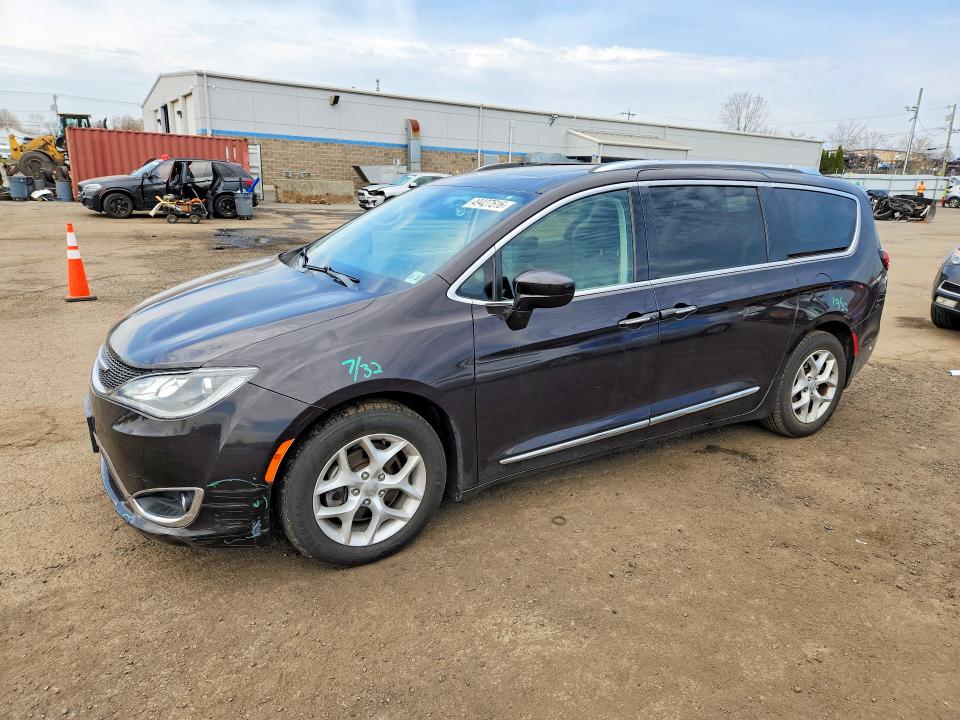 Продажа на аукционе авто 2018 Chrysler Pacifica, vin: 2C4RC1EG1JR270775, номер лота: 49427516