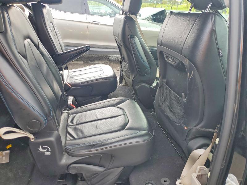 49891226 :رقم المزاد ، 2C4RC1BG5MR588908 vin ، 2021 Chrysler Pacifica مزاد بيع